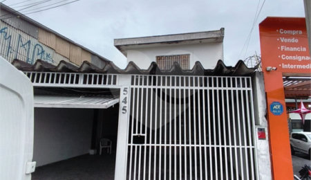 Sobrado à venda com 3 quartos, sendo 1 suíte,  em Vila Nilo, São Paulo, SP