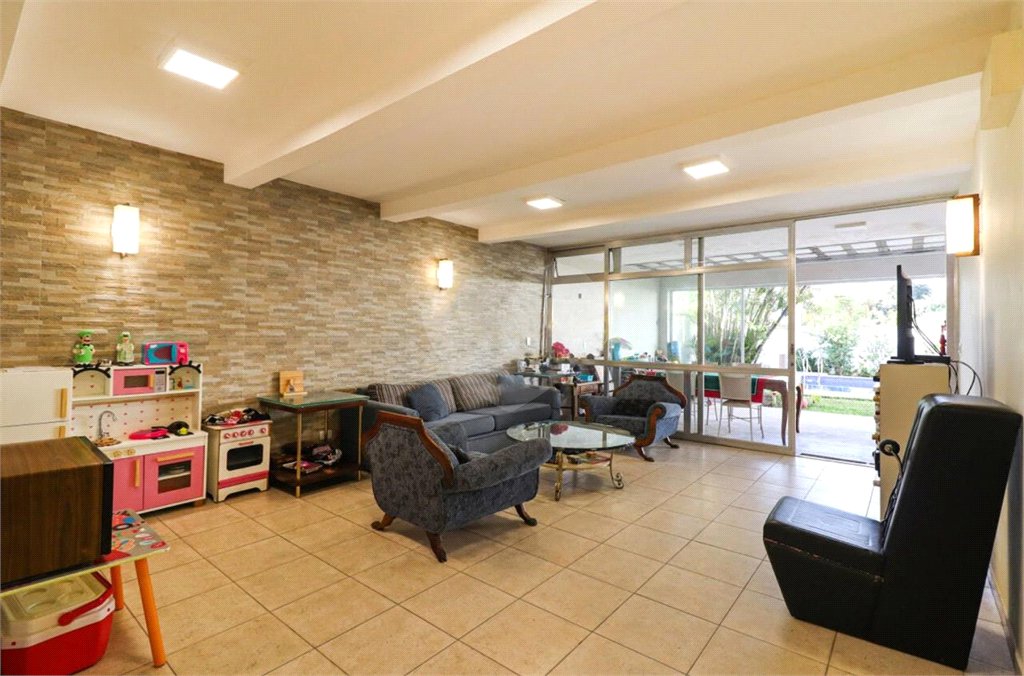 Casa Térrea à venda com 6 quartos, sendo 4 suítes, em Brooklin Paulista, São Paulo, SP