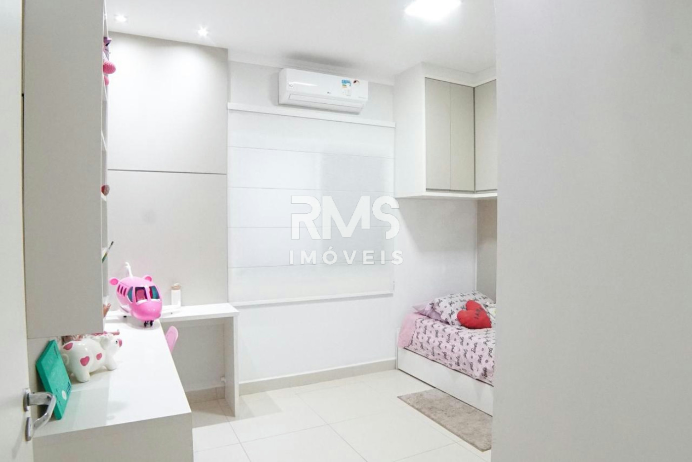 Casa à venda com 3 suítes no condomínio PALMEIRAS IMPERIAIS, Salto - SP