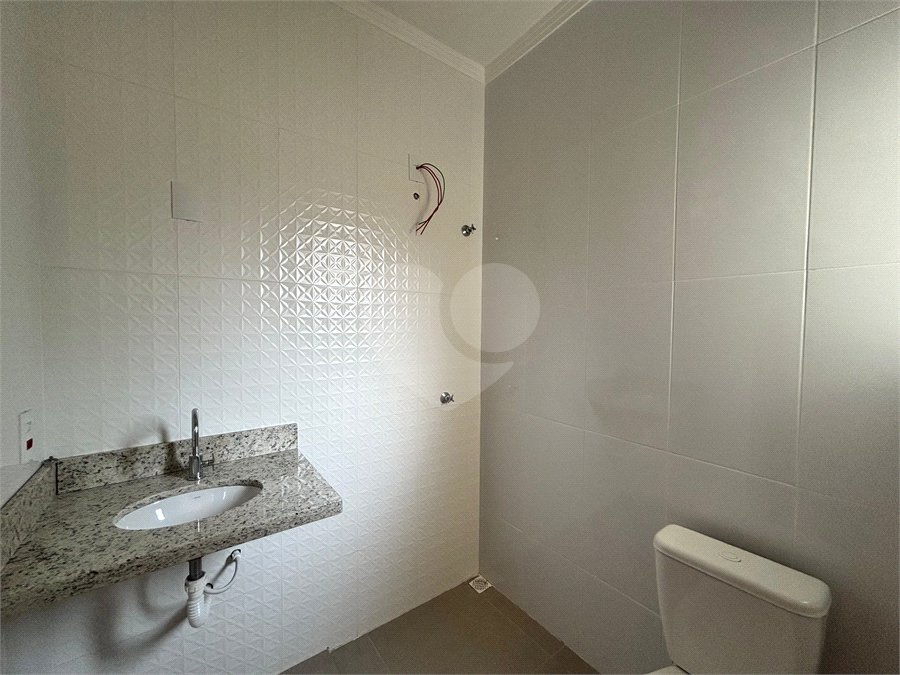Casa à venda com 2 suítes no condomínio Villággio Álvaro Scalet, Salto - SP