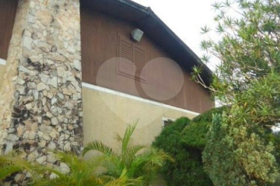 Sobrado à venda com 4 quartos, sendo 1 suíte, em Mandaqui, São Paulo, SP
