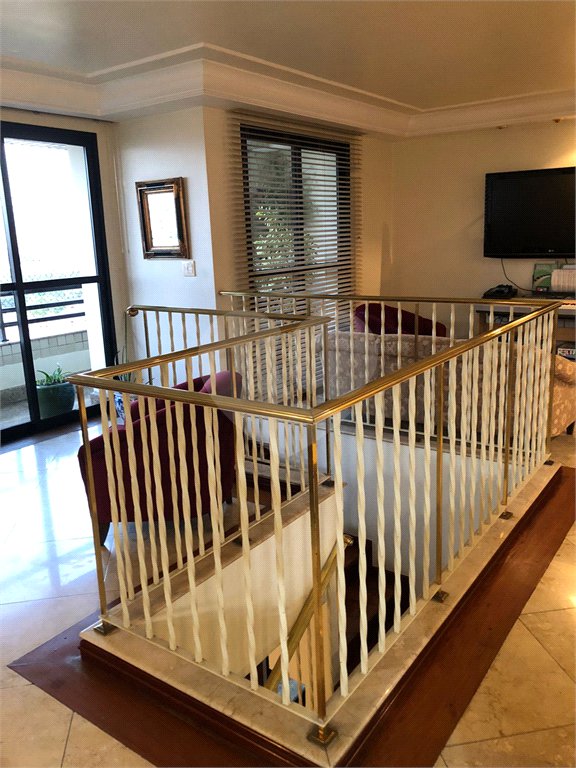 Apartamento à venda com 4 quartos, sendo 1 suíte, em Jardim Avelino, São Paulo, SP