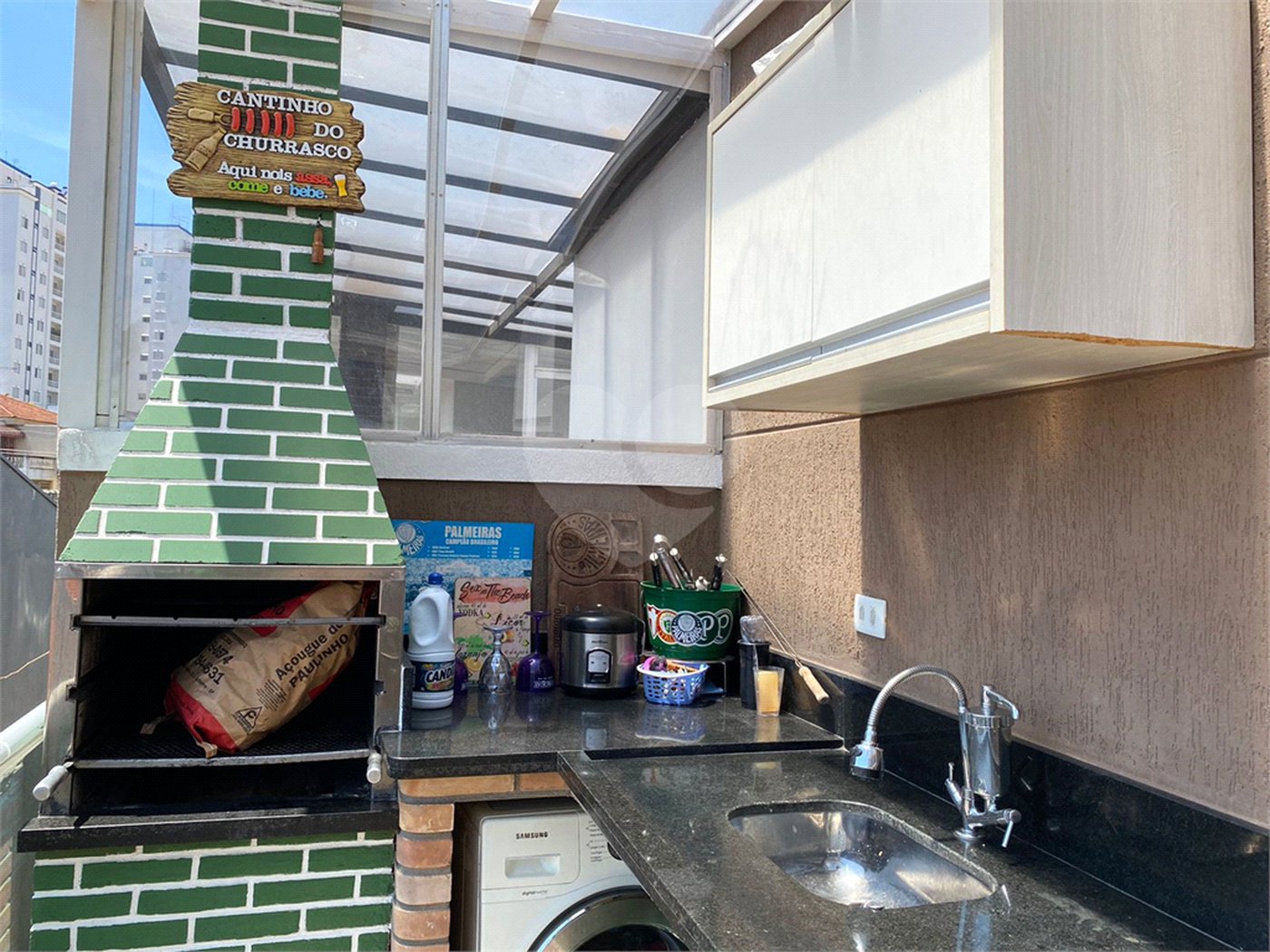 Casa à venda com 2 suítes no condomínio Real Iraci, São Paulo - SP