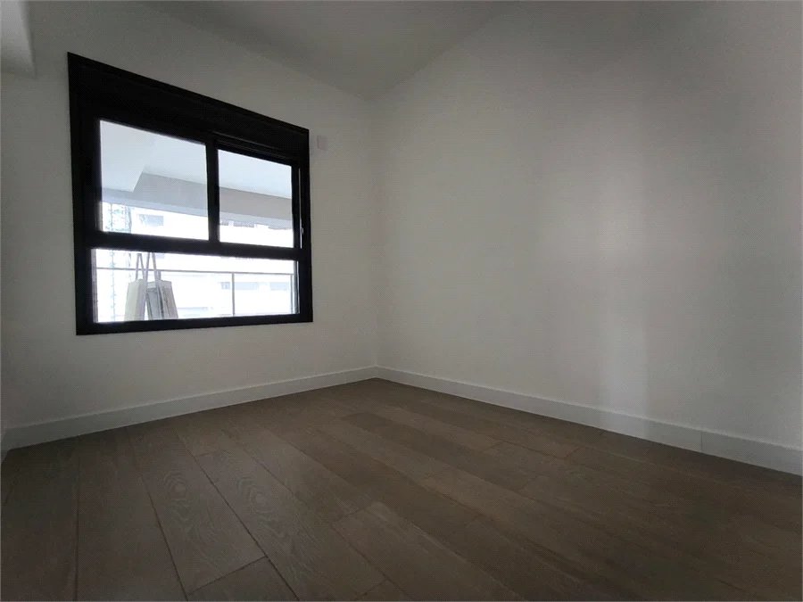 Apartamento à venda ou para alugar com 3 suítes em Água Branca, São Paulo, SP