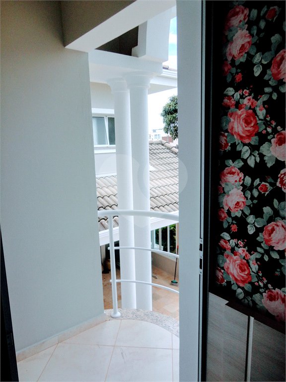 Casa à venda com 3 suítes no condomínio Residencial Jardim América, Vinhedo - SP