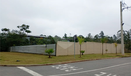 Terreno à venda em Cézar de Souza, Mogi das Cruzes, SP