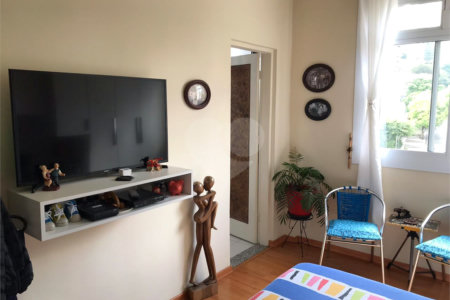 Apartamento à venda com 2 quartos, sendo 1 suíte, em Vila Mariana, São Paulo, SP