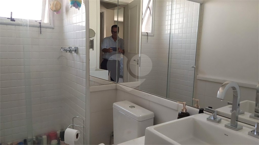Apartamento à venda com 3 suítes em Jardim Londrina, São Paulo, SP