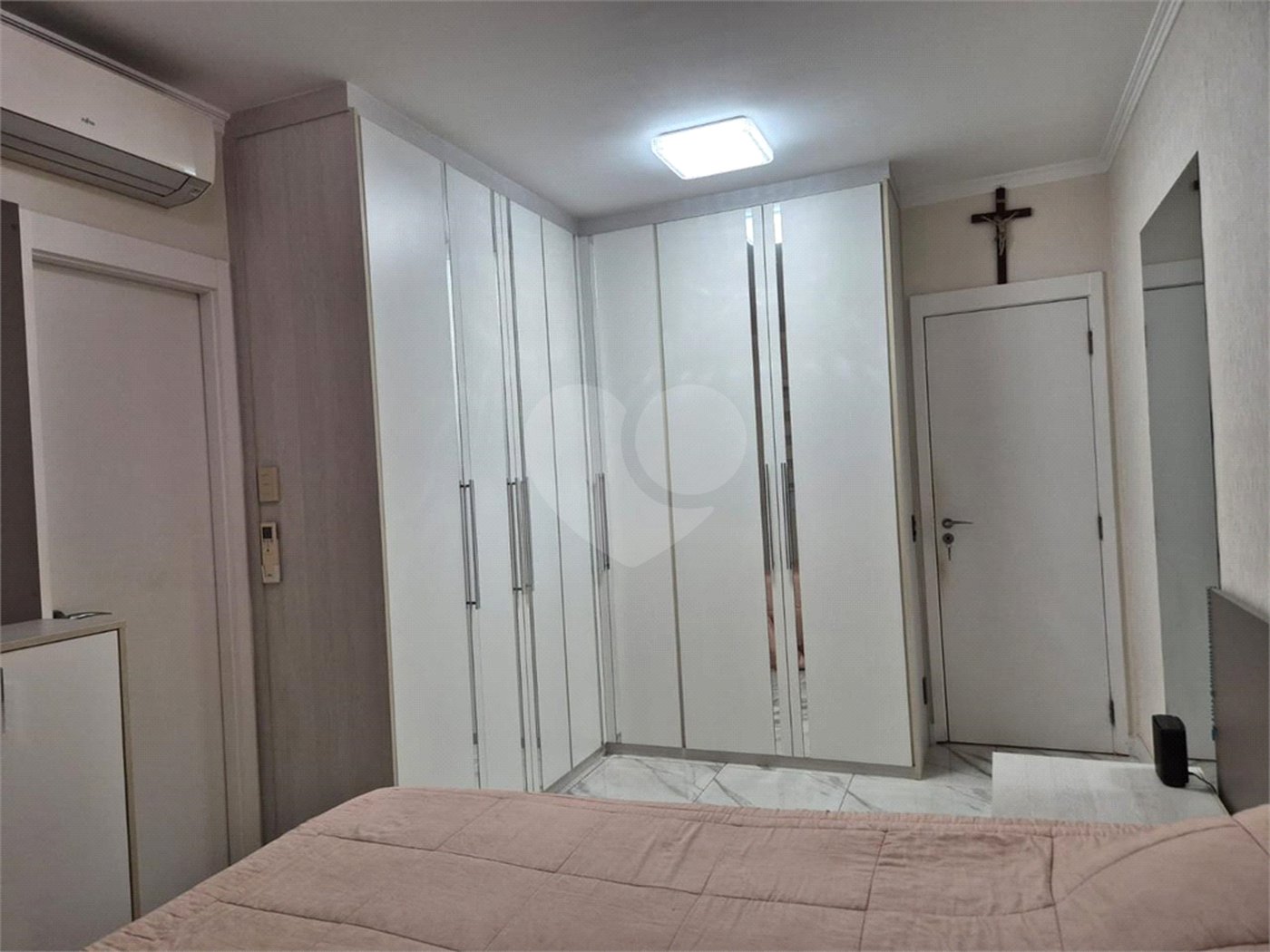 Apartamento à venda com 4 quartos, sendo 2 suítes, em Santa Teresinha, São Paulo, SP
