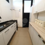 Casa à venda com 6 quartos, sendo 5 suítes, no condomínio Jardim Primavera, Louveira - SP