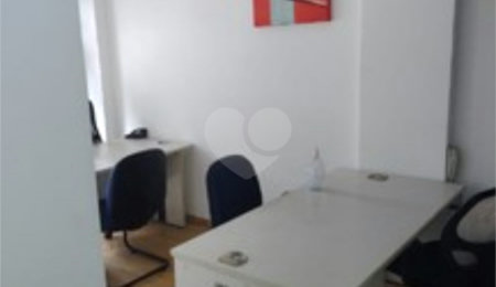 Sala à venda em Liberdade, São Paulo, SP