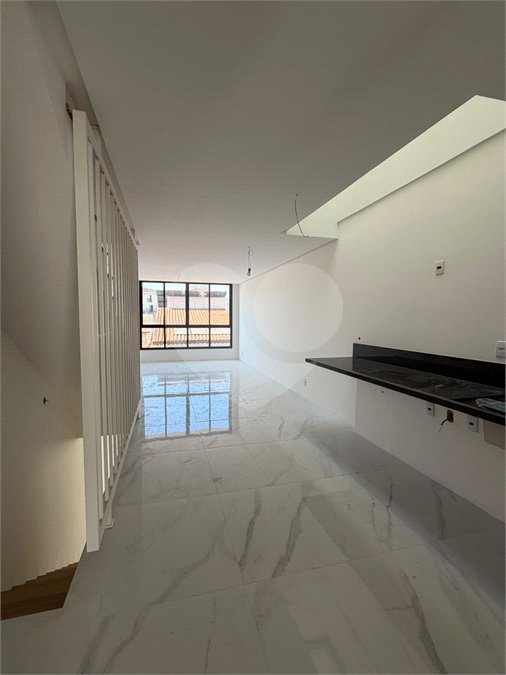 Sobrado à venda com 3 quartos, sendo 1 suíte, em Sítio da Figueira, São Paulo, SP