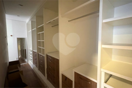 Casa à venda com 3 suítes no condomínio Vivendas do Lago, Sorocaba - SP