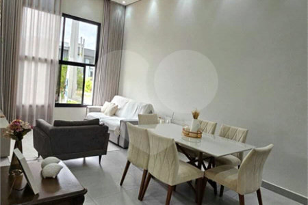Casa à venda com 3 suítes no condomínio Mantova, Indaiatuba - SP