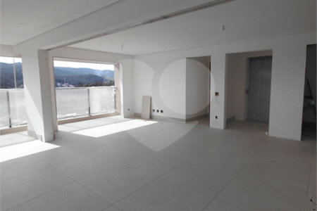 Apartamento à venda com 3 suítes em Jardim Leonor Mendes de Barros, São Paulo, SP