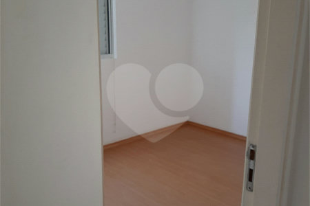 Apartamento à venda ou para alugar com 3 quartos, sendo 1 suíte,  em Vila Suzana, São Paulo, SP