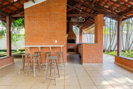 Apartamento à venda com 4 quartos, sendo 3 suítes,  em Real Parque, São Paulo, SP