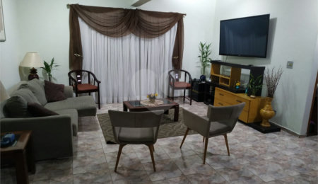 Casa de Vila à venda com 4 quartos, sendo 1 suíte, em Vila Santa Catarina, São Paulo, SP