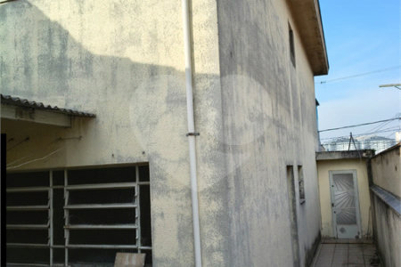 Sobrado à venda com 3 quartos em Vila Paulo Silas, São Paulo, SP