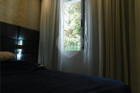 Apartamento à venda com 2 quartos em Vila Nossa Senhora Aparecida, São Roque, SP