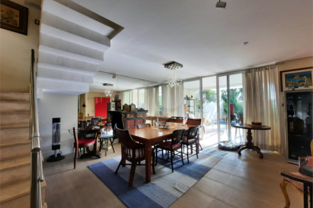 Casa à venda com 4 suítes no condomínio Las Cumbres, São Paulo - SP