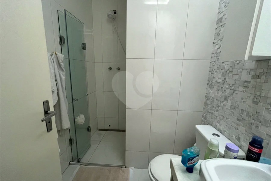 Casa à venda com 2 quartos no condomínio Cond Vitória, São Paulo - SP