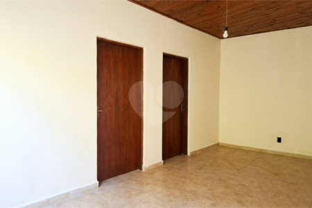 Chácara à venda com 3 suítes em Vila Xisto, São Miguel Arcanjo, SP