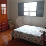 Sobrado à venda com 3 quartos em Jardim Bicão, São Carlos, SP