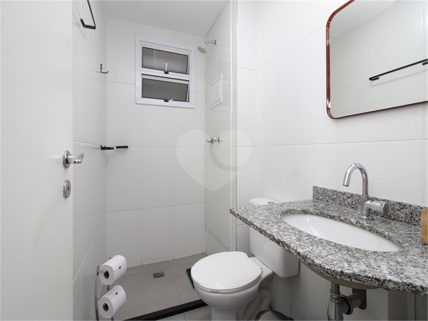 Apartamento à venda com 3 quartos, sendo 1 suíte,  em Jardim Brasil (zona Norte), São Paulo, SP