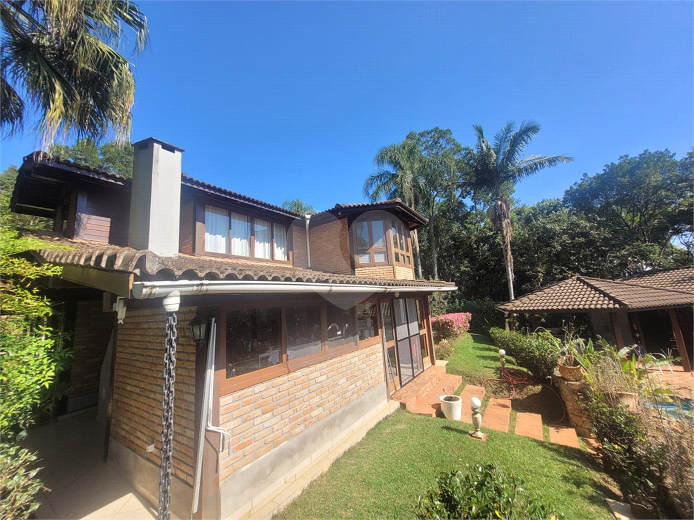 Casa à venda com 4 suítes no condomínio Sausalito, Mairiporã - SP