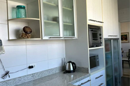 Apartamento à venda com 3 suítes em Vila Suzana, São Paulo, SP