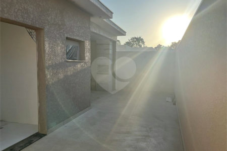 Casa à venda com 3 suítes no condomínio Campos do Conde I e II, Sorocaba - SP