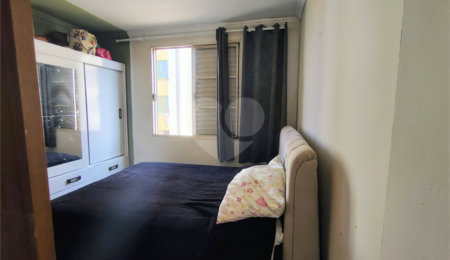 Apartamento à venda com 2 quartos em Vila Popular, Itapetininga, SP