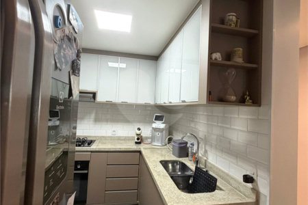 Apartamento à venda com 3 quartos, sendo 1 suíte, em Tatuapé, São Paulo, SP