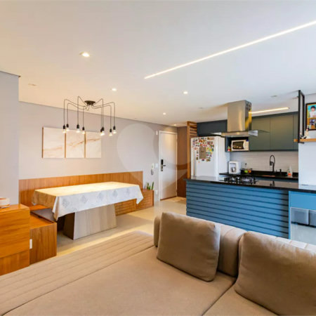 Apartamento à venda com 2 quartos, sendo 1 suíte, em Santo Amaro, São Paulo, SP
