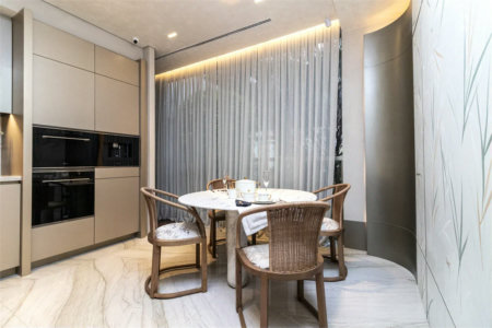 Apartamento à venda com 4 suítes em Jardim Guedala, São Paulo, SP
