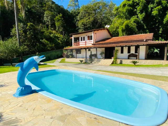 Chácara à venda com 3 quartos, sendo 1 suíte,  em Rio Acima, Mairiporã, SP