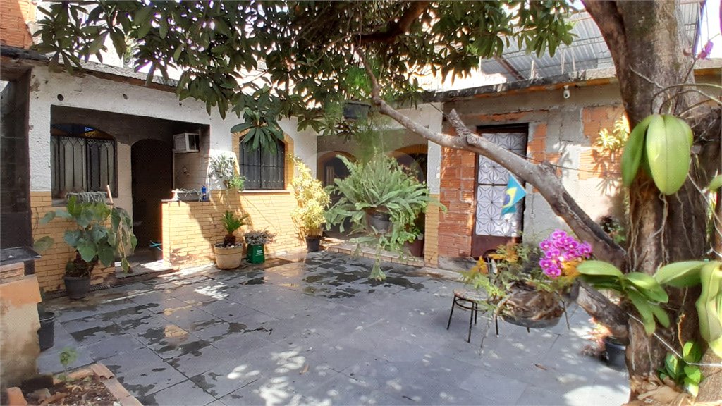 Casa à venda com 3 quartos em Campo Grande, Rio de Janeiro, RJ
