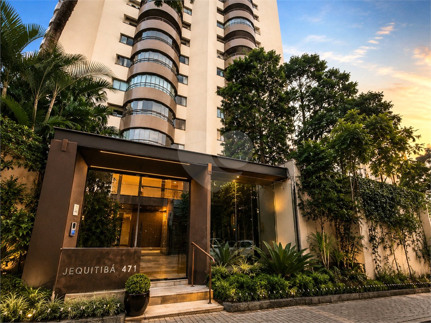 Apartamento à venda com 4 quartos, sendo 3 suítes, em Perdizes, São Paulo, SP