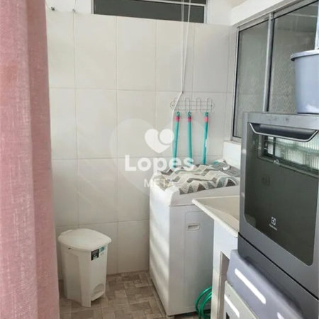 Apartamento à venda com 3 quartos, sendo 1 suíte,  no Centro, São José dos Campos, SP