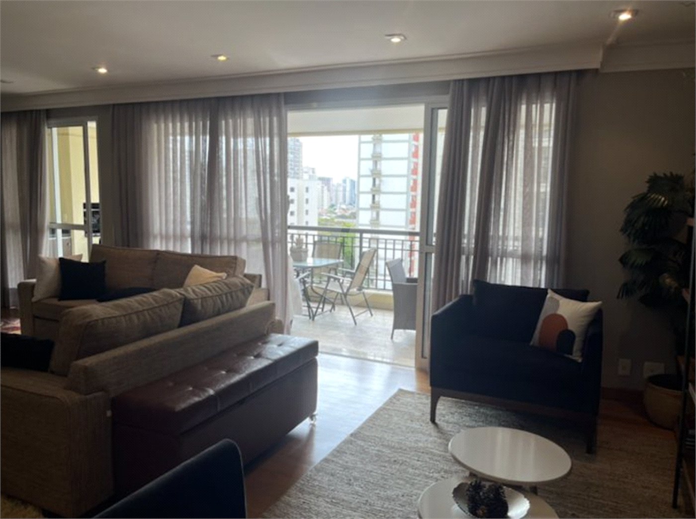 Apartamento à venda com 3 suítes em Perdizes, São Paulo, SP
