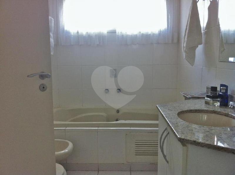 Apartamento à venda com 3 suítes em Vila Morumbi, São Paulo, SP