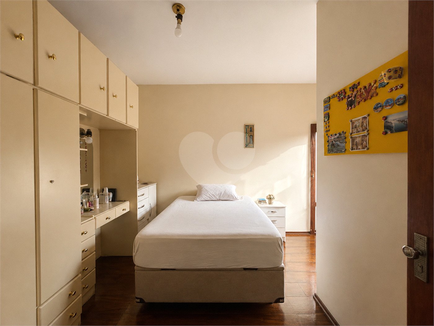 Casa de Vila à venda com 4 quartos, sendo 1 suíte, em Cupecê, São Paulo, SP