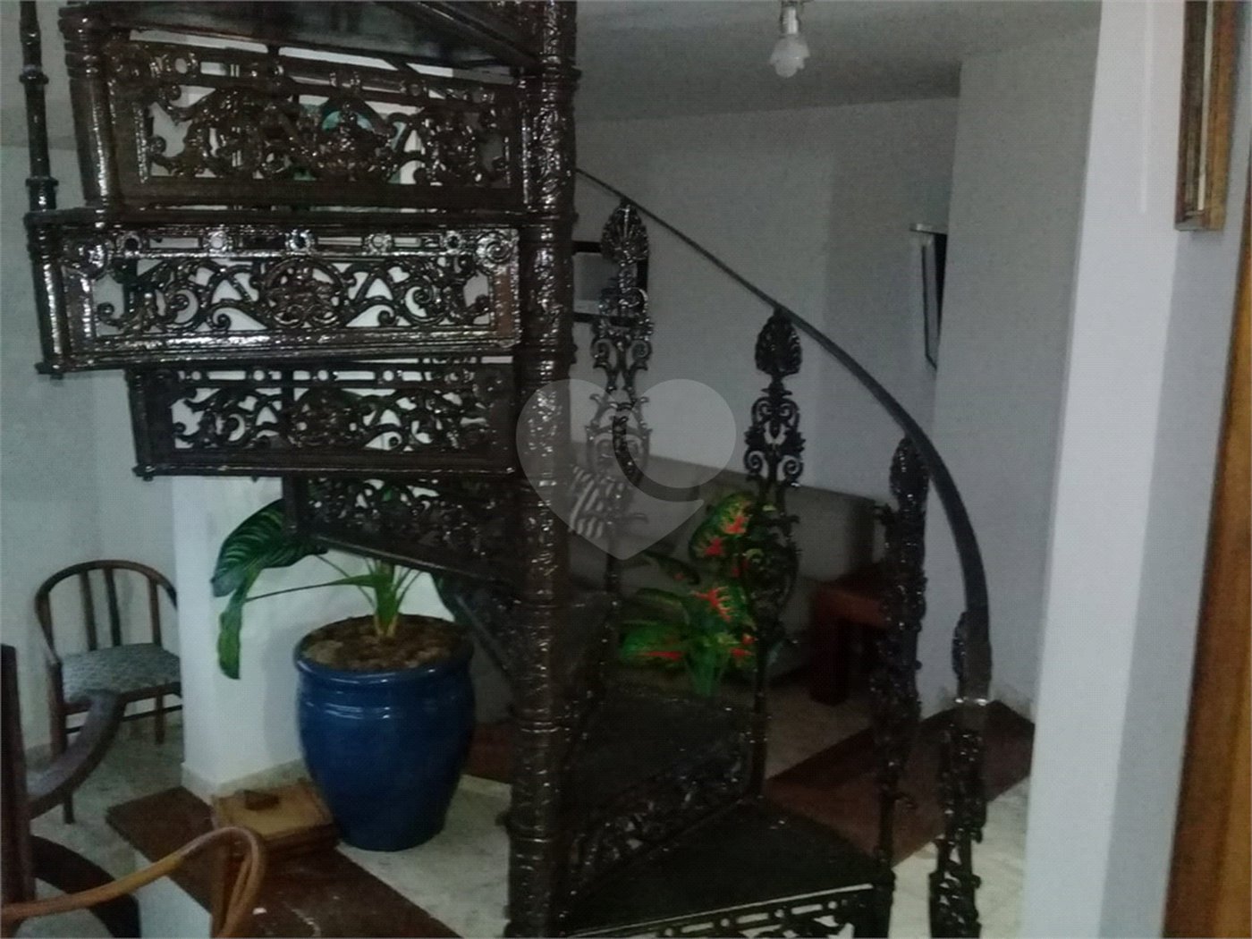 Triplex à venda ou para alugar com 4 suítes em Enseada, Guarujá, SP