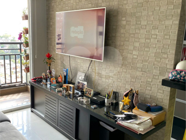 Apartamento à venda com 2 quartos, sendo 1 suíte,  em Jardim Flor da Montanha, Guarulhos, SP