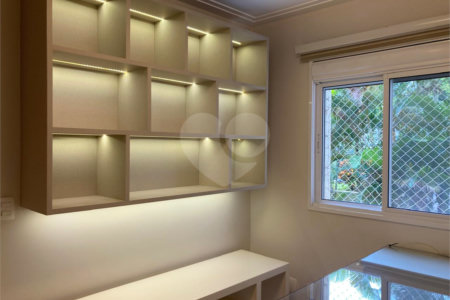 Apartamento para alugar com 3 suítes em Granja Julieta, São Paulo, SP