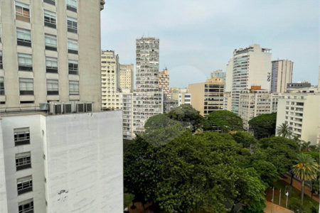 Apartamento à venda ou para alugar com 1 suíte em República, São Paulo, SP