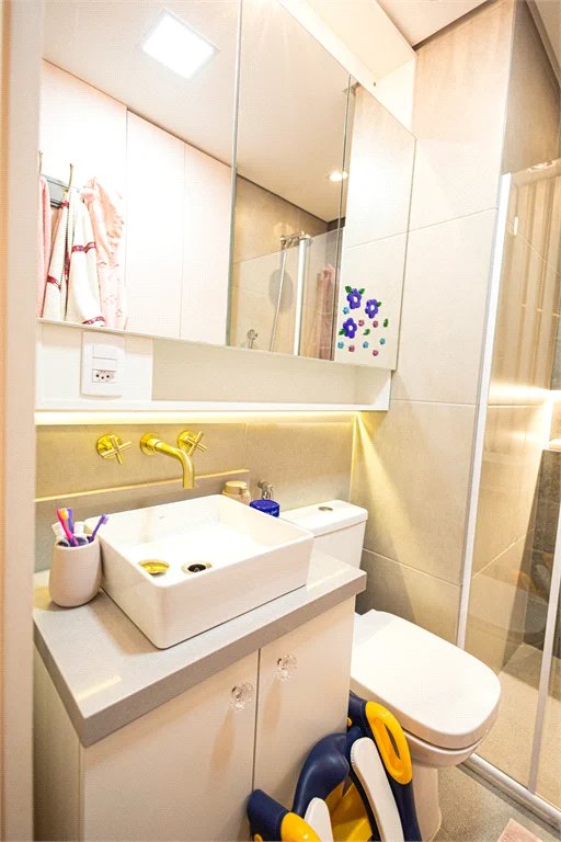 Apartamento à venda com 5 quartos, sendo 4 suítes, em Parque Reboucas, São Paulo, SP