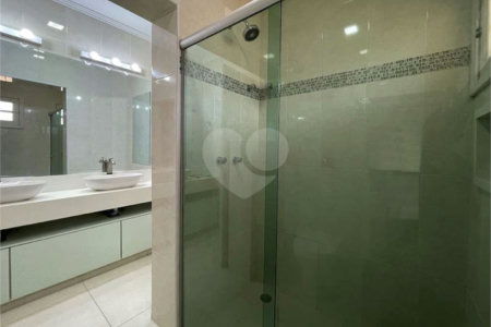 Casa à venda com 4 suítes no condomínio Miollo da Granja, Cotia - SP