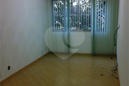 Apartamento à venda com 3 quartos em Jardim D'abril, São Paulo, SP